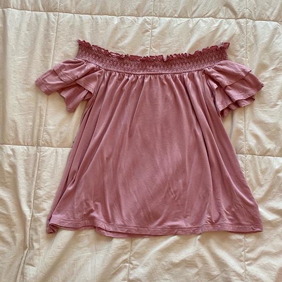 American Eagle Off the Shoulder Flowy Pink Top - Picture 3 of 4